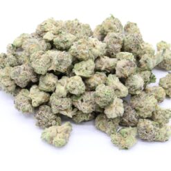 Skywalker OG Strain Small Buds - Indica Dominant Hybrid Skywalker OG Strain Small Buds - Indica Dominant Hybrid