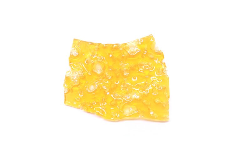 Blueberry Pie Strain Shatter - Hybrid Blueberry Pie Strain Shatter - Hybrid