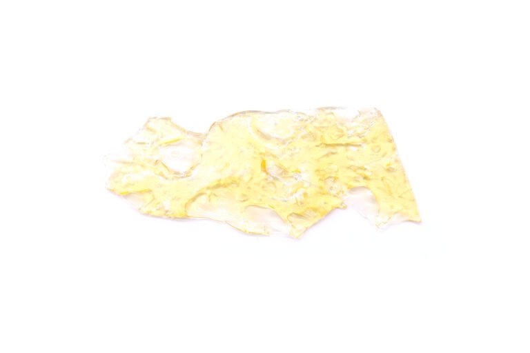 Plushberry Strain Shatter - Hybrid