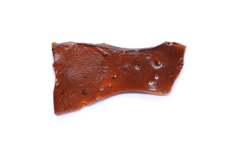 Snoop's Dream Strain Shatter - Indica Dominant Hybrid