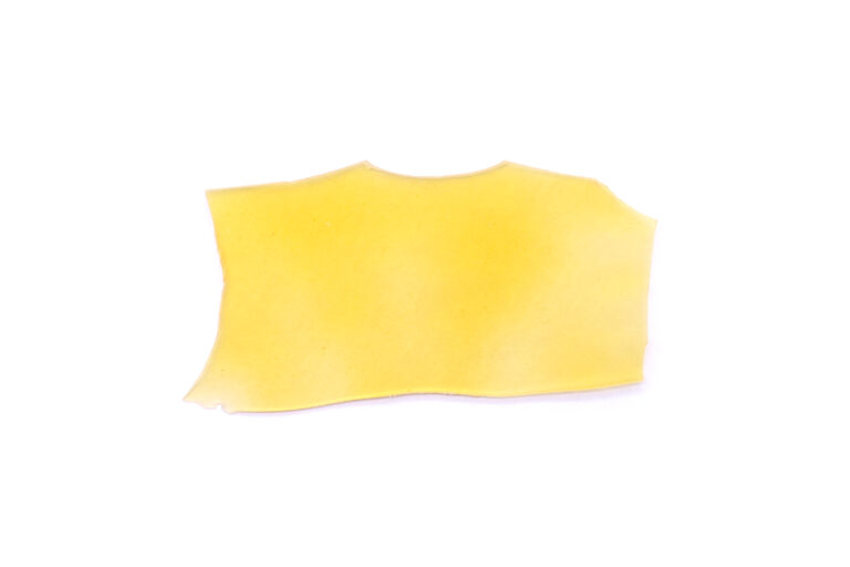 Snoop's Dream Strain Shatter - Indica Dominant Hybrid Snoop's Dream Strain Shatter - Indica Dominant Hybrid