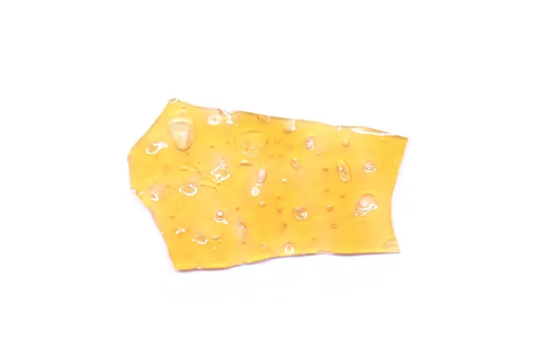 Snoop's Dream Strain Shatter - Indica Dominant Hybrid Snoop's Dream Strain Shatter - Indica Dominant Hybrid