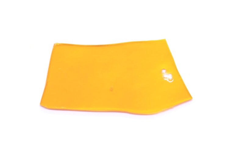 Crown Royale Strain Shatter - Indica Dominant Hybrid Crown Royale Strain Shatter - Indica Dominant Hybrid