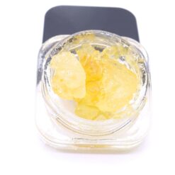 Black Widow Strain Diamonds - Sativa