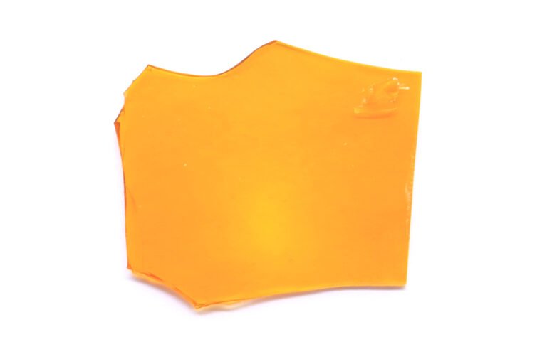 Irish Cream Strain Shatter - Indica Dominant Hybrid Irish Cream Strain Shatter - Indica Dominant Hybrid